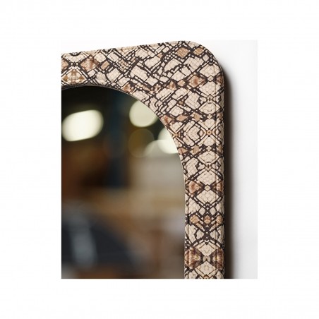 fi_3028_211006-100-closeupCARREE