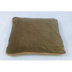 Coussin avec garnitue "Border"