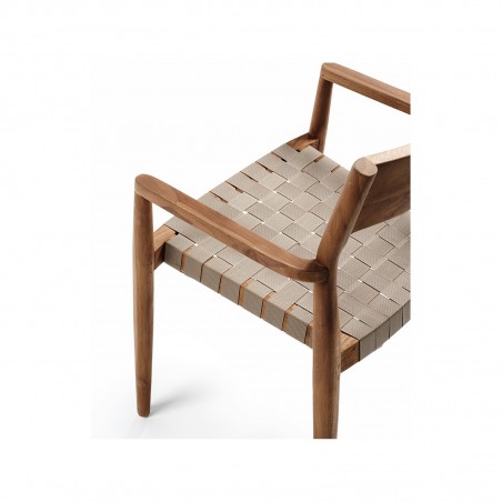 fi_3879_300024-S-N-CLOSEUP-CARREE