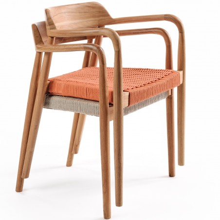 fi_2909_262003-262001-EMPILEES-CARREE